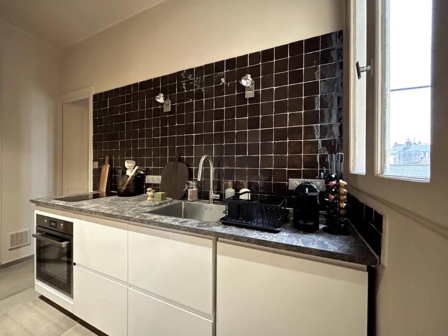 Vintage 97 Appartement Épernay Buitenkant foto
